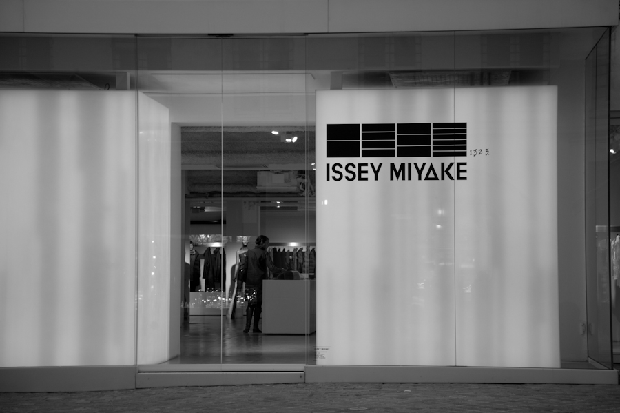 ISSEY MIYAKE