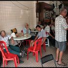 Ist das ein really very active stamtisch in my favourite restaurant in Chinatown von KL