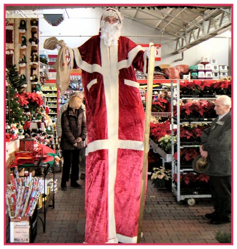 Ist der Weihnachtsmann wirklich 2 Meter fünfzig groß!