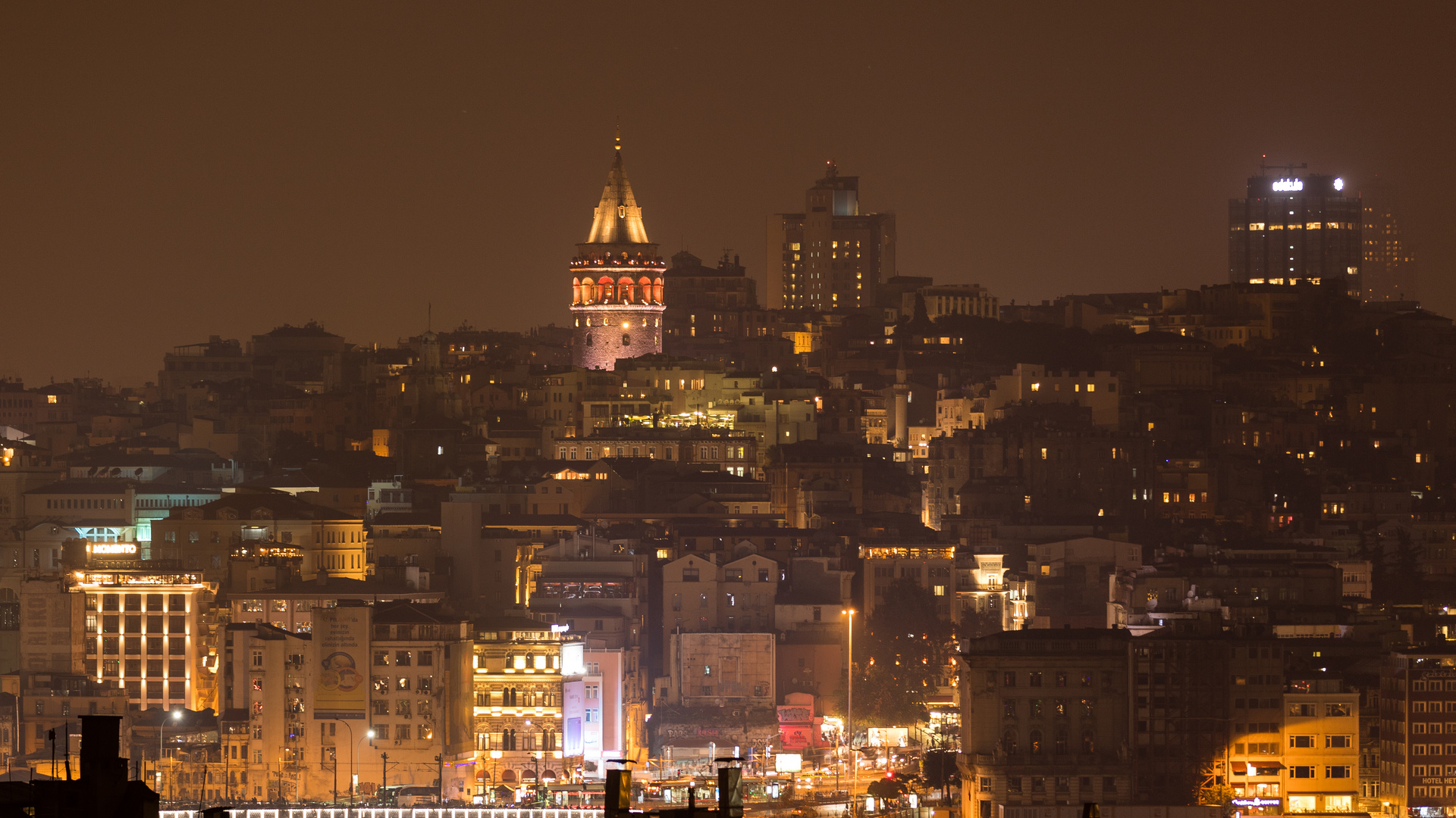 Istanbul bei Nacht