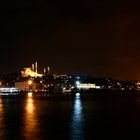 Istanbul bei Nacht von der Galatabrücke