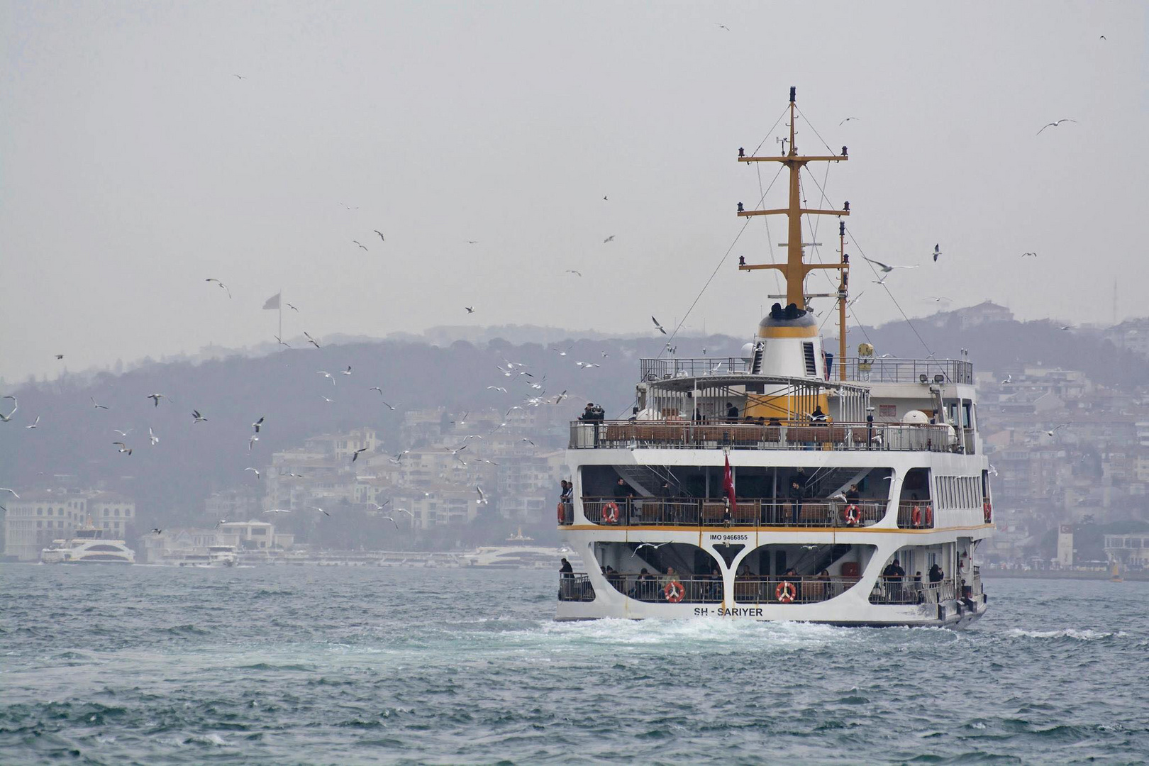 Istanbul Eminonu Pier, Fähre 