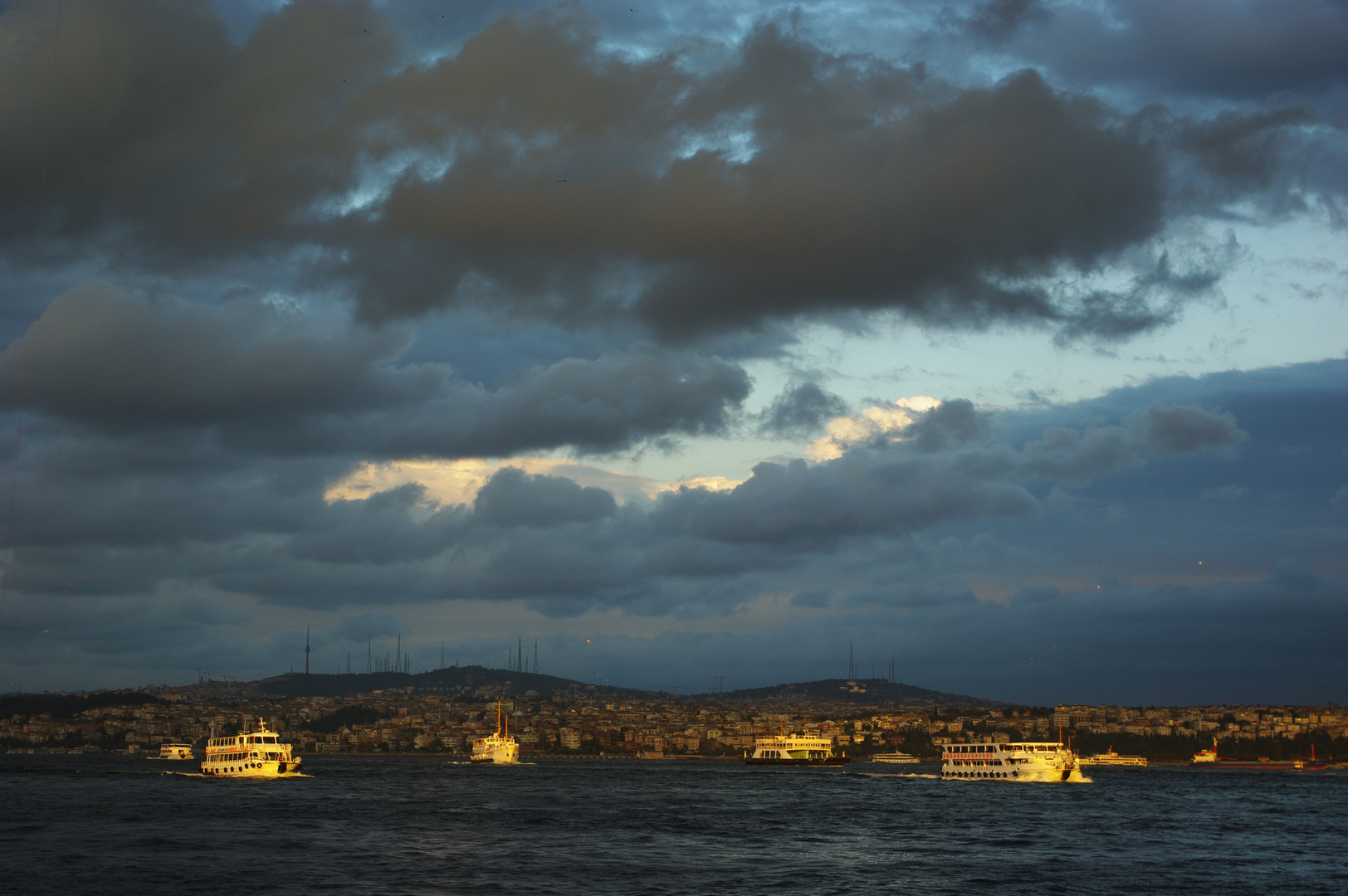 Istanbul leuchtet