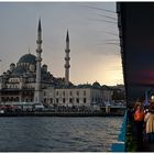 Istanbul - Moschee der neuen Sultansmutter -Galatabrücke