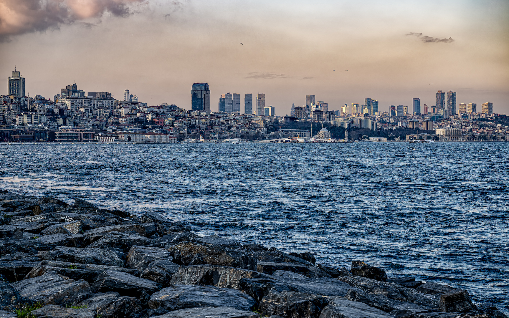 Istanbul Skyline 02