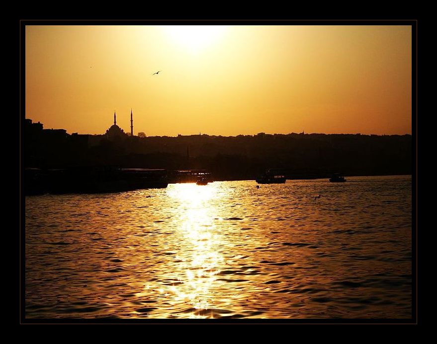 Istanbulu Dinliyorum............