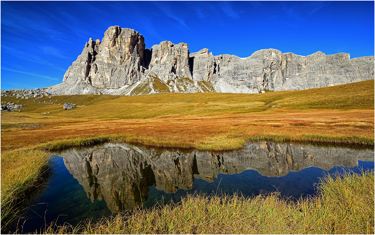 It is autumn in the Moutains