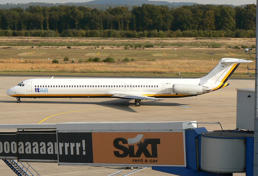 ItAli MD-82 I-DAWW