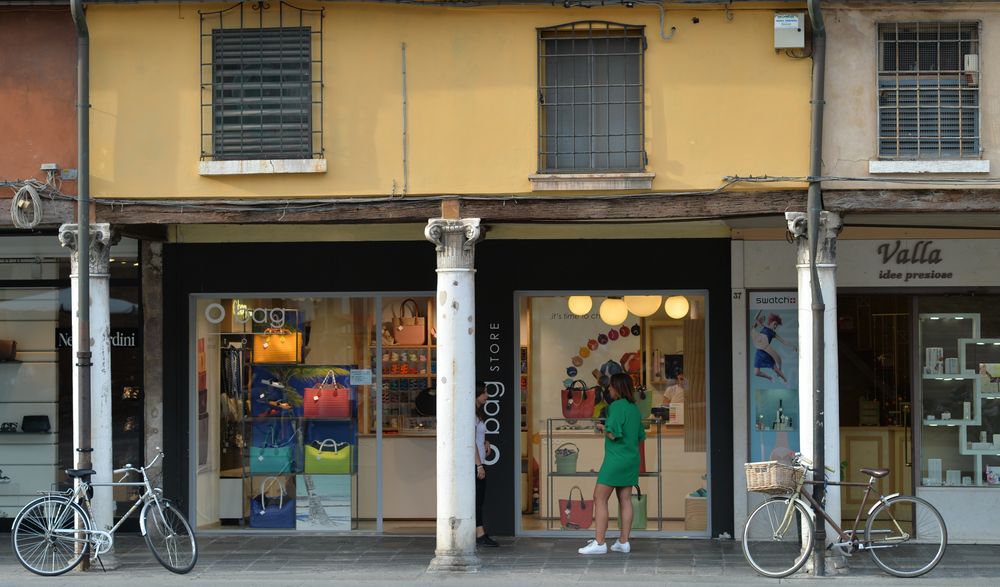 Italian Shopping Mall Foto & Bild italy, shopping, italien Bilder auf