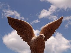 Italien, flying stone eagle