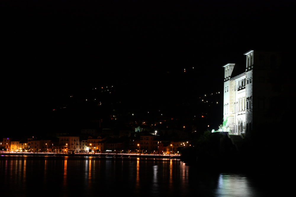 Italien - Gravedona - Lago di Como bei Nacht