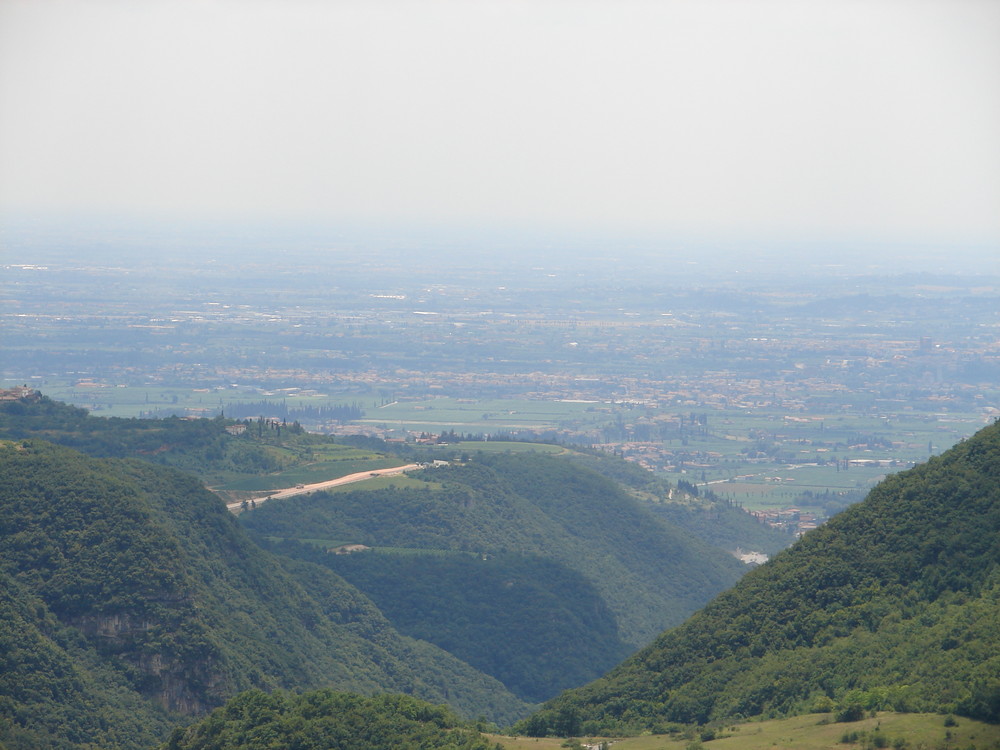 Italien, Ligurien - in den Bergen