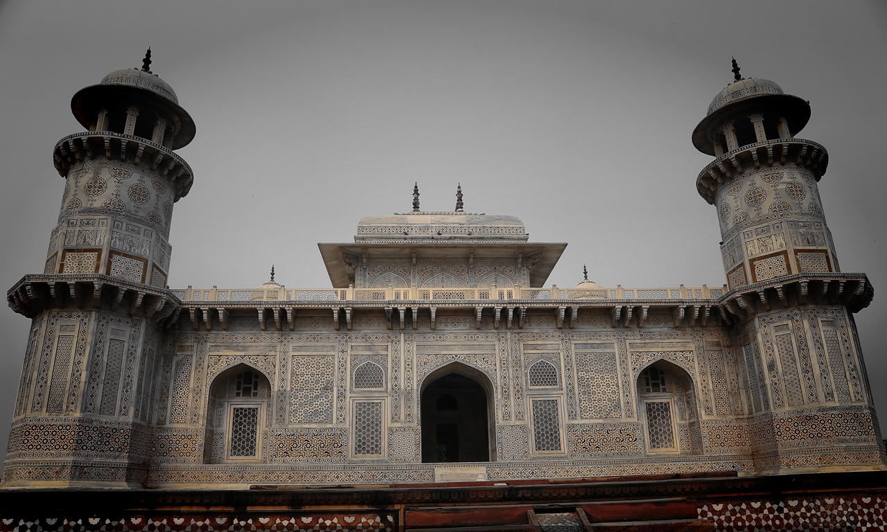 Itimad-ud-Daula-Mausoleum II