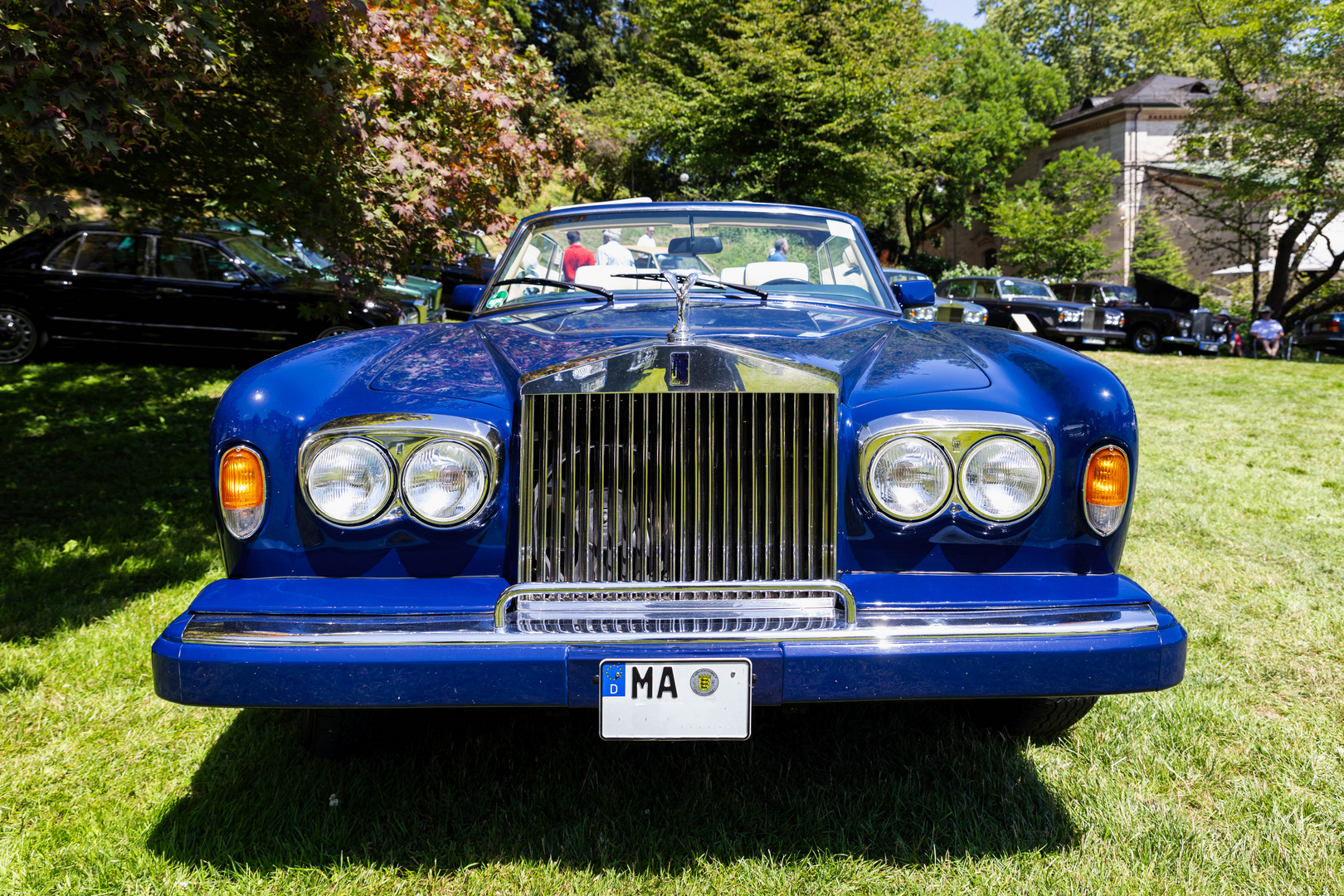 It's a Rolls-Royce_05