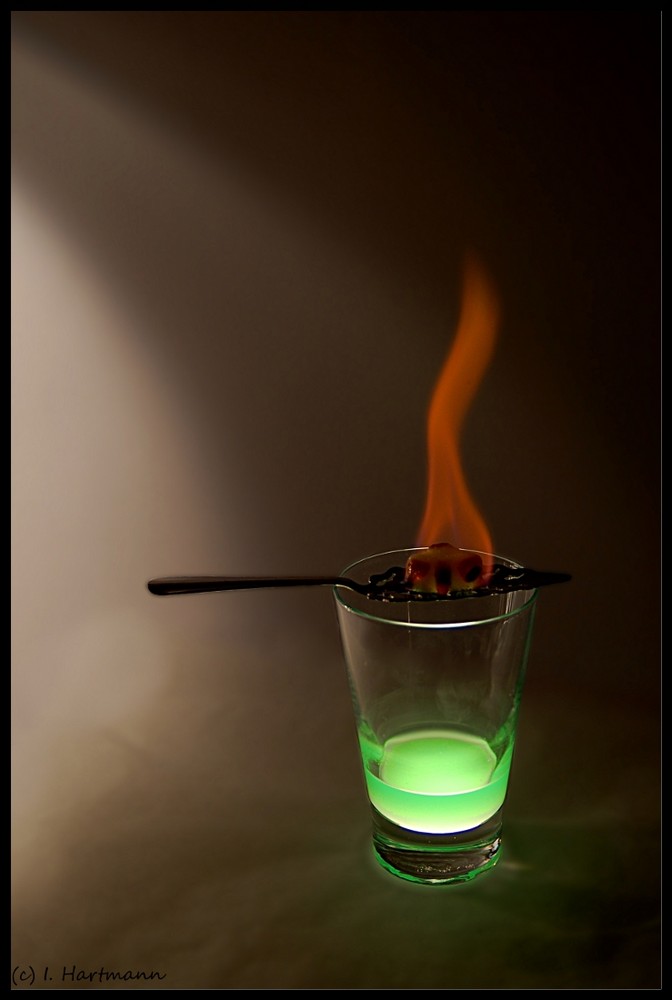 it's burning... it's absinth