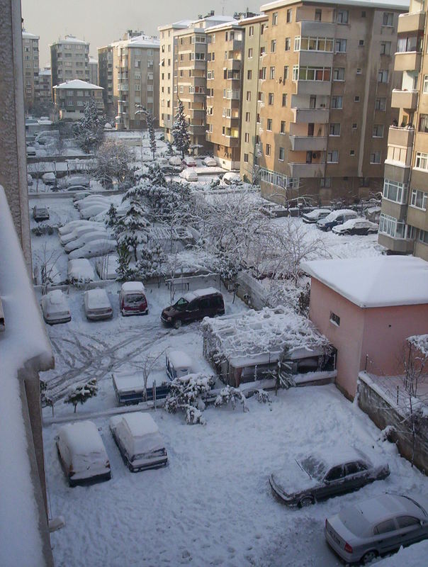 Its time for Snow in Istanbul :)