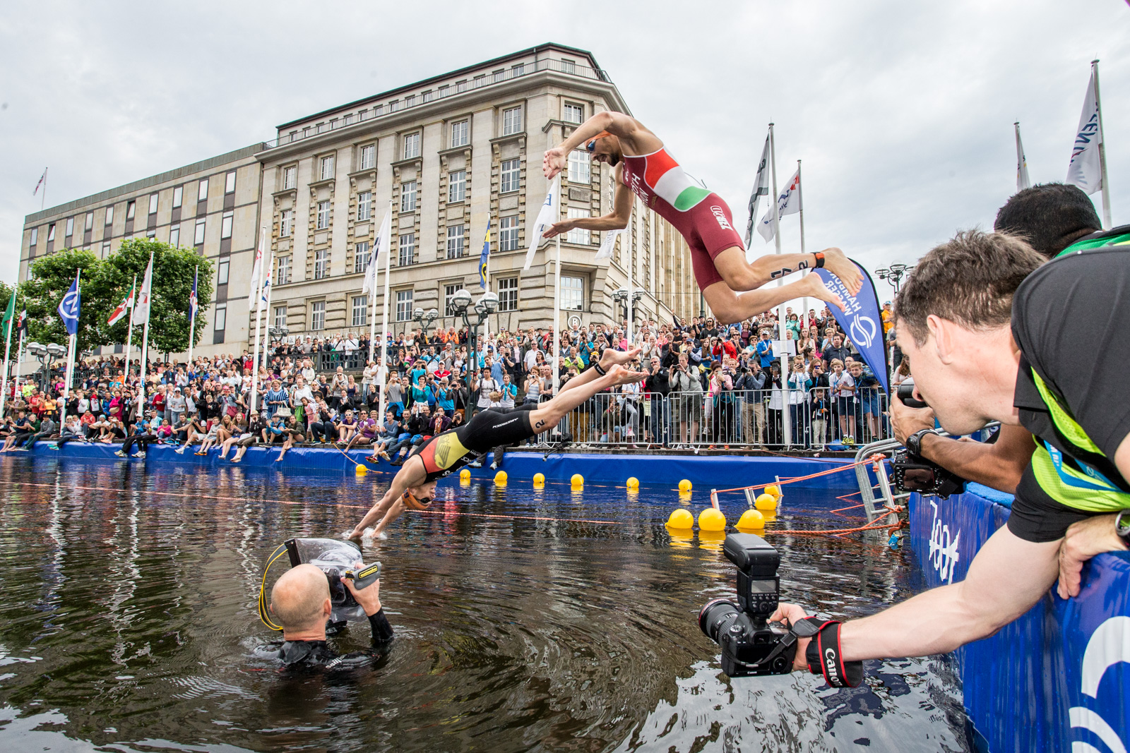 ITU World Triathlon Hamburg - Flugshow #1