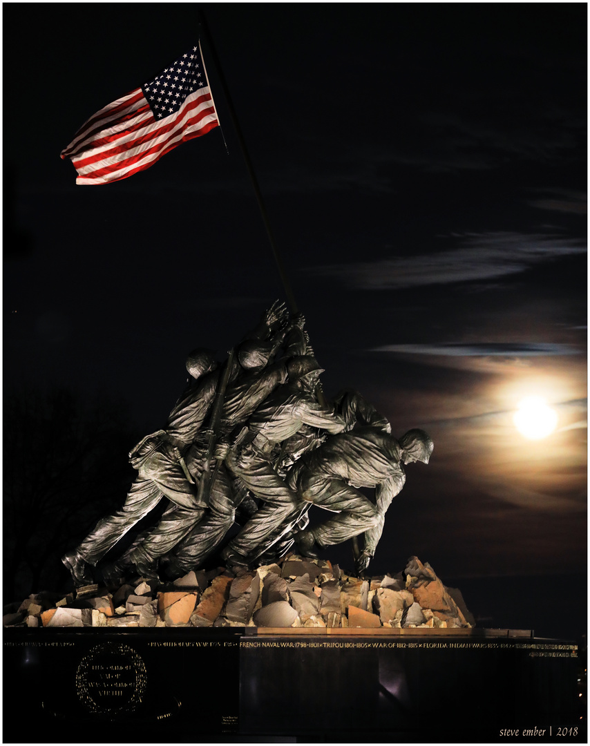 Iwo Jima Marine Corps Memorial Moonrise