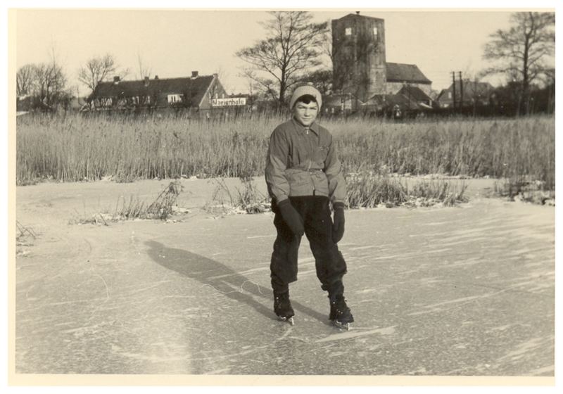 Ja früher , da konnte man im Winter noch Schlittschuh laufen ( 1956 )