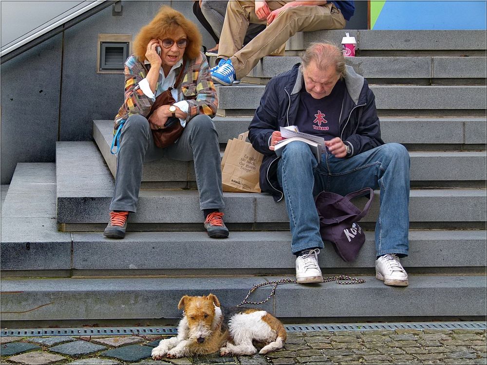 "Ja-ja, uns gehts gut, wir haben auch schon was gekauft"