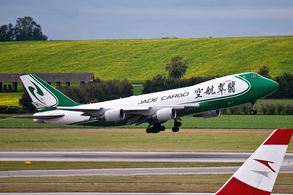 Jade Cargo - Boeing 747-400