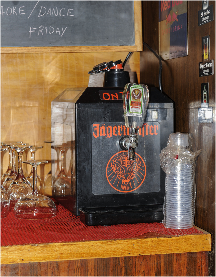 Jägermeister Zapfanlage - gesehen in einer Bar in Valdez, Alaska