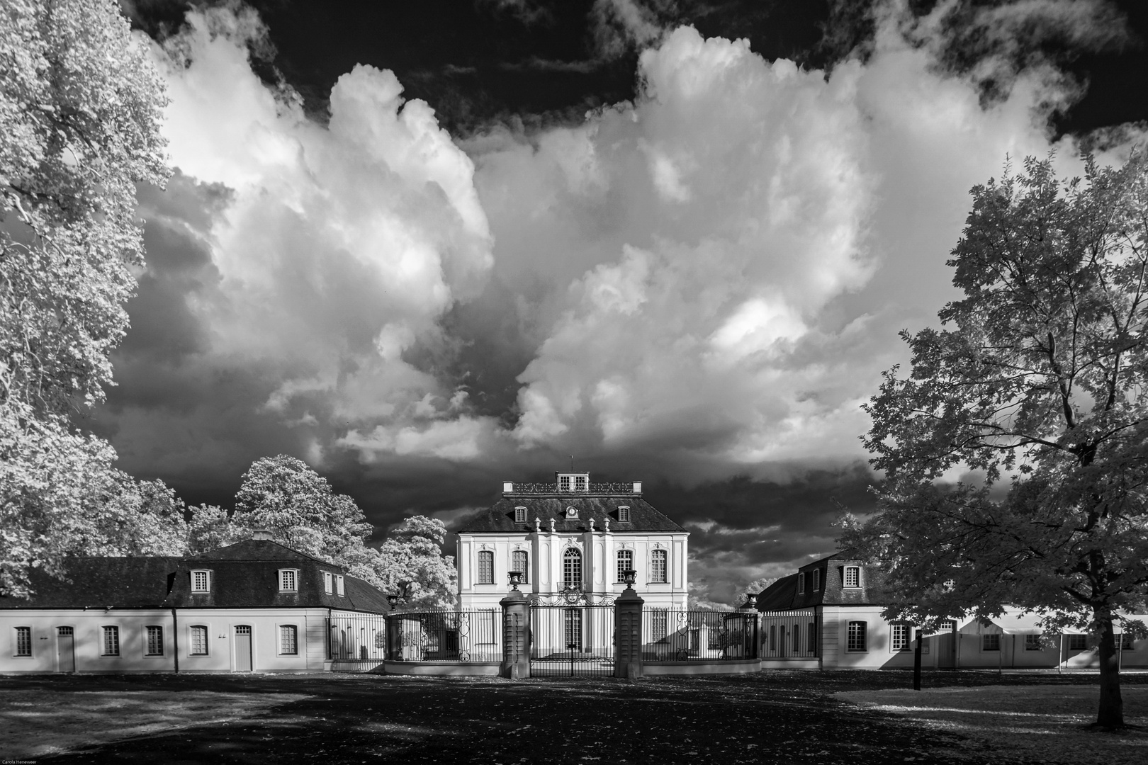 Jagdschloss Falkenlust, Brühl