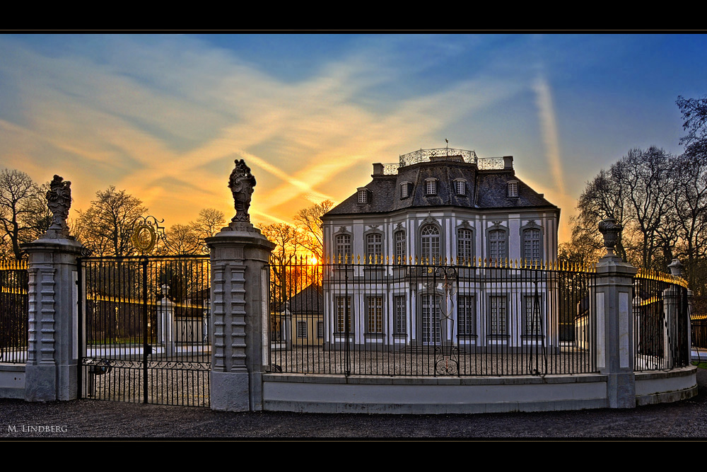 Jagdschloss Falkenlust II