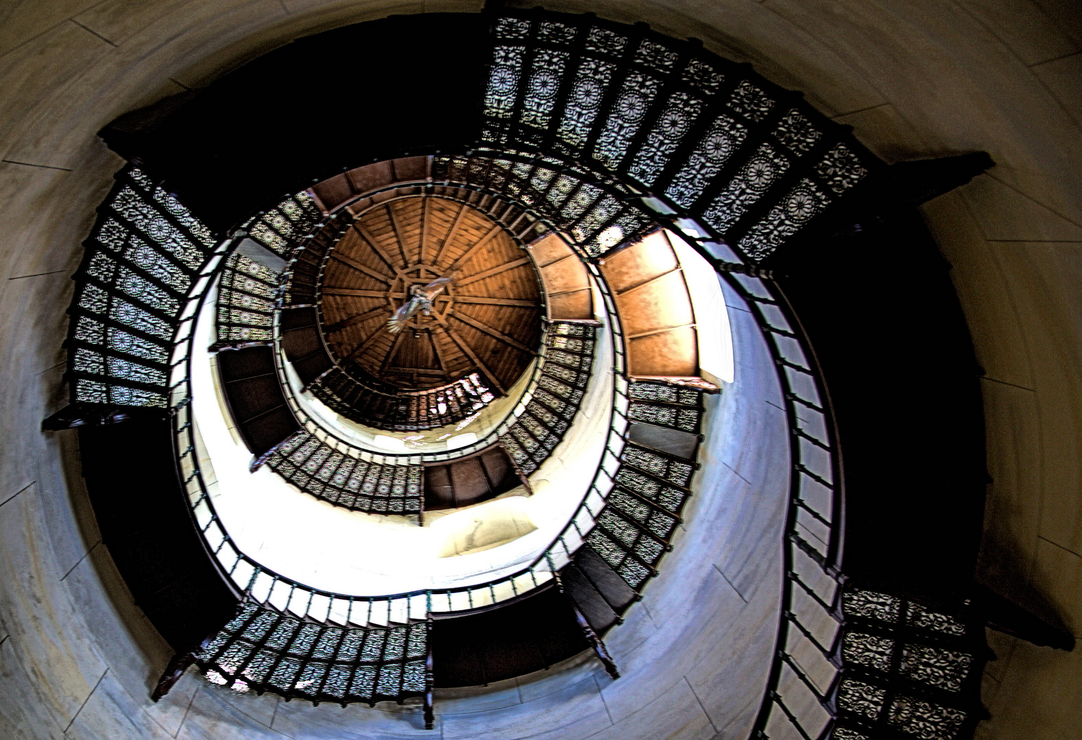 Jagdschloss Granitz auf Rügen - die Turmtreppe .....