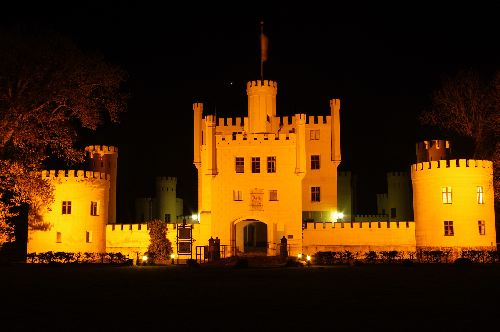 Jagdschloss Letzlingen bei Nacht