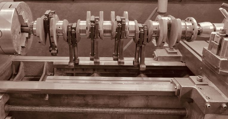 Jaguar 12 Zylinder...4