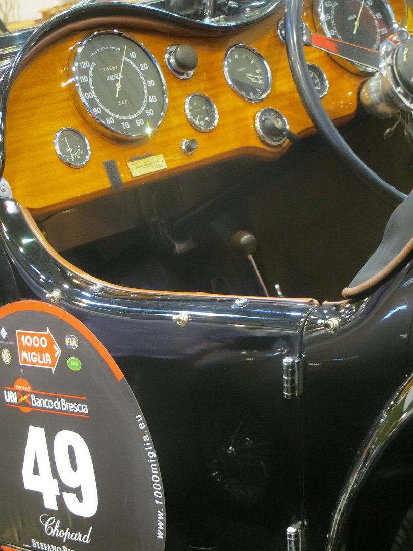 Jaguar Cockpit
