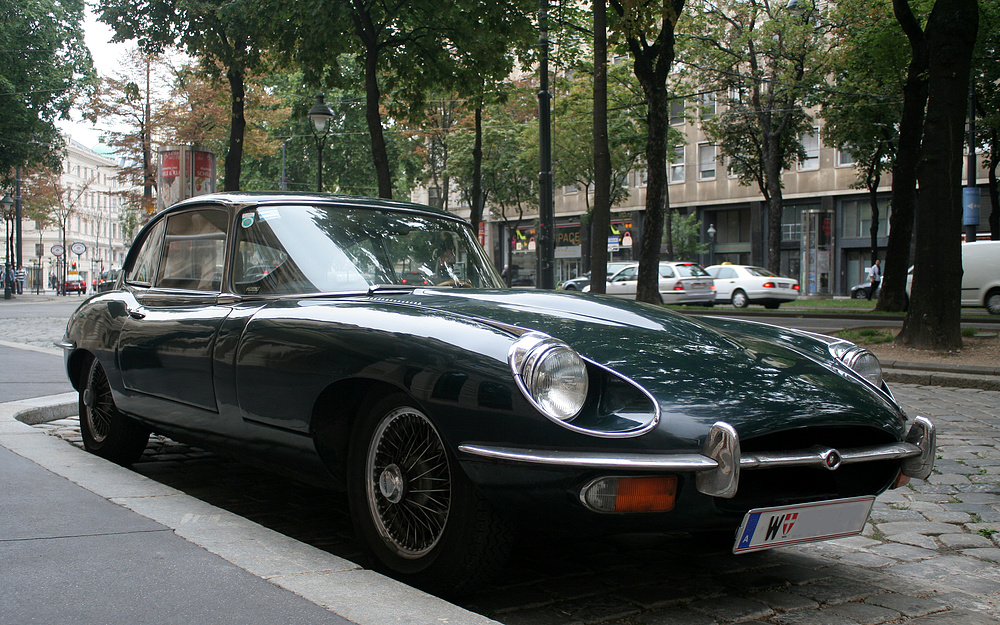 Jaguar E-Type 4.2