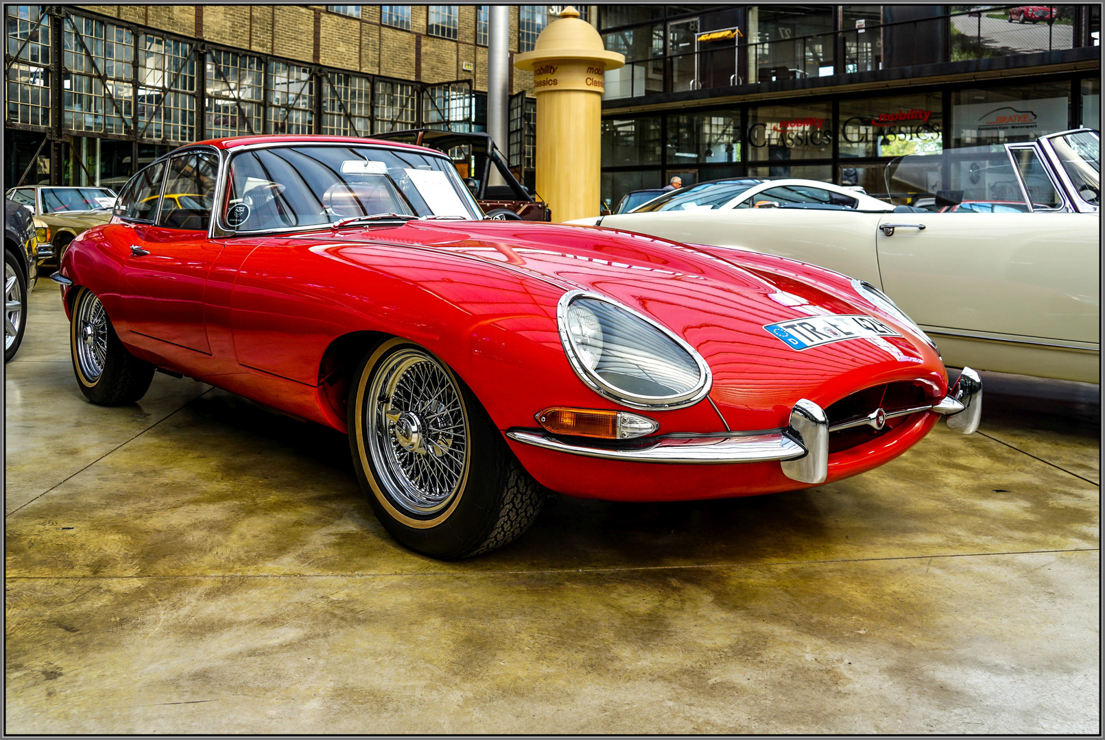 Jaguar E - Type Coupé