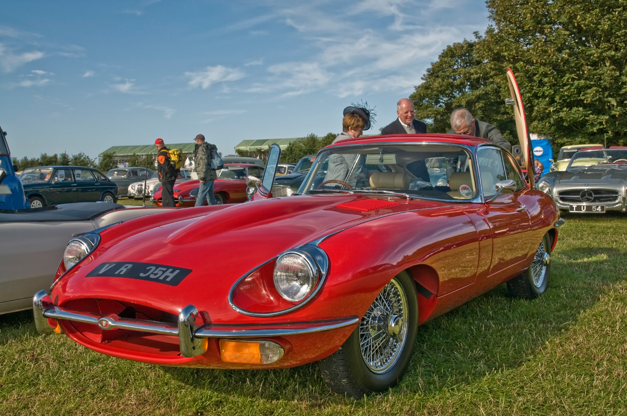 Jaguar E Type - Goodwood Carpark