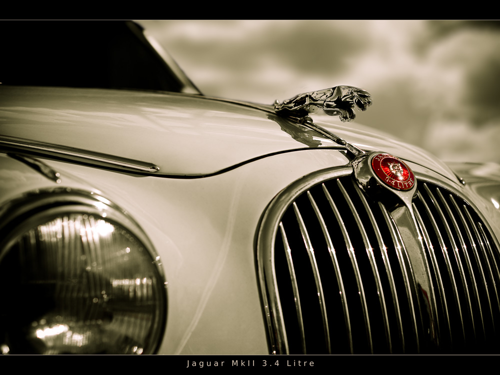 Jaguar MkII 3.4 Litre - 1 -