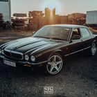 Jaguar XJ8