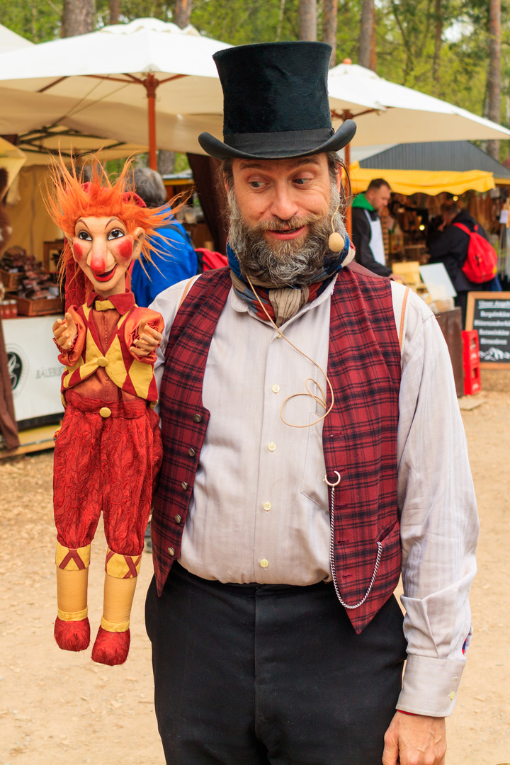 Jahrmarkt anno dazumal - Zwiegespräch