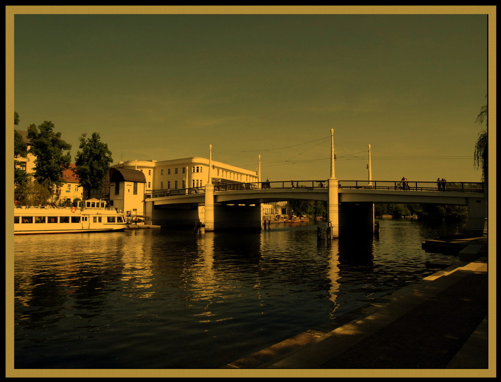 Jahrtausendbrücke Brandenburg