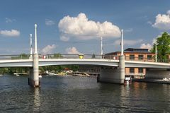 Jahrtausendbrücke