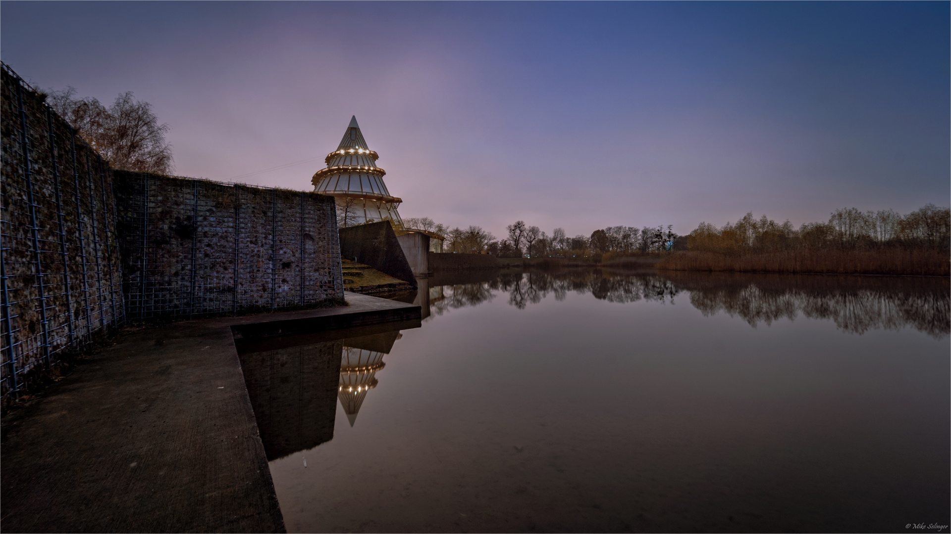 Jahrtausendturm im Elbauenpark Magdeburg (2)