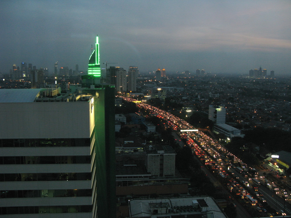 Jakarta am Abend