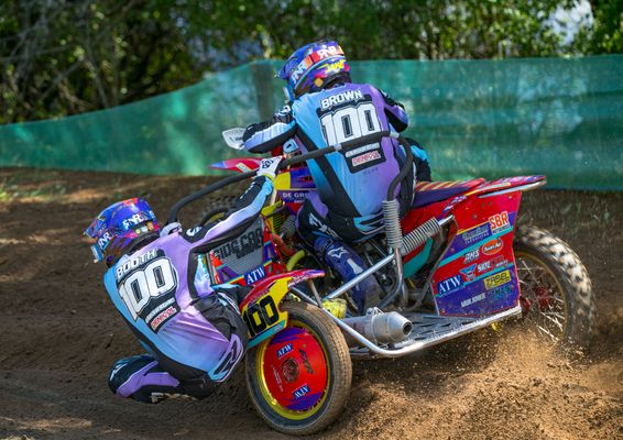 Jake Brown und Christopher Booth