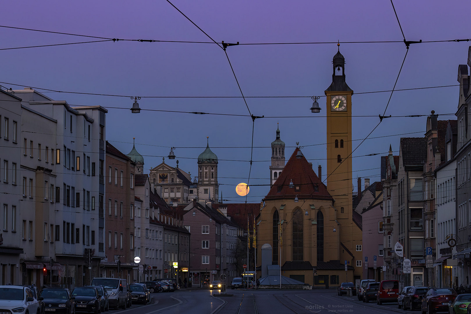 Jakoberstraße mit Vollmond