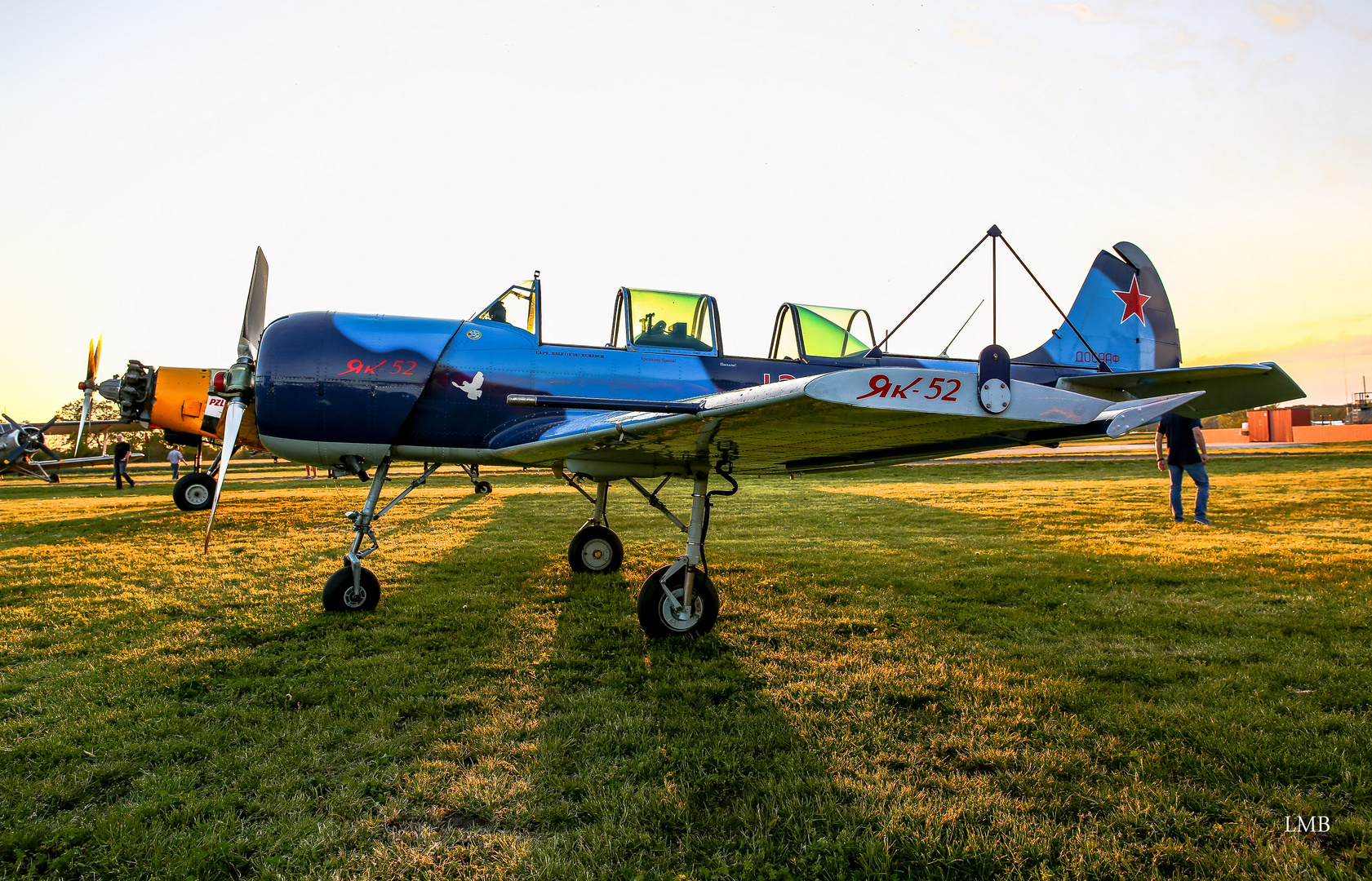 Jakowlew im Gegenlicht Foto & Bild world, spezial, brandenburg Bilder