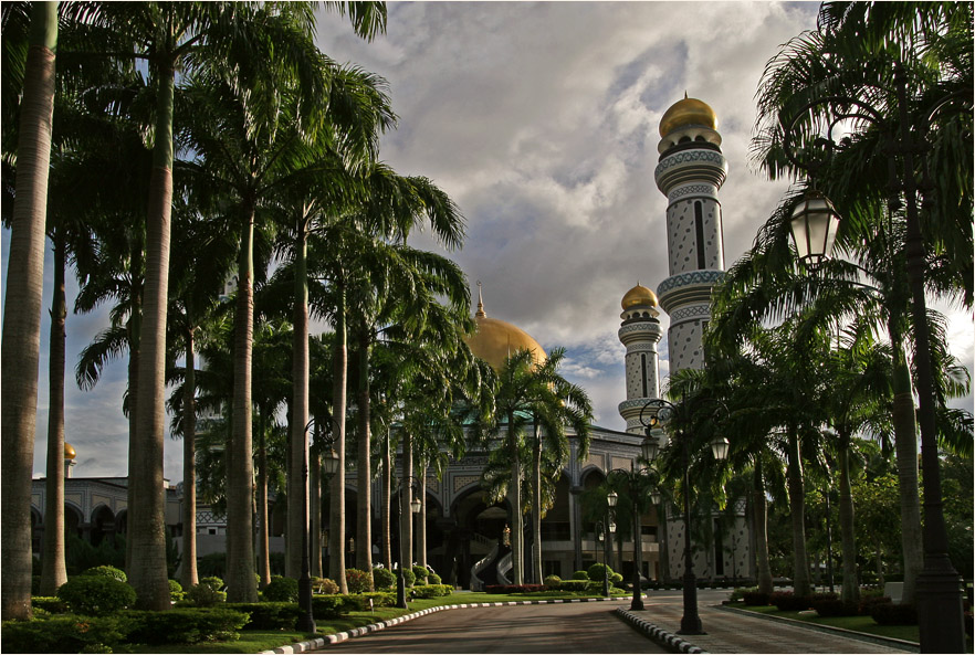 Jame'Asr Hassanil Bolkiah Moschee II