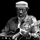 James Blood Ulmer oder Er singt sich sein Geburtstagsständchen vorsichtshalber lieber selbst!