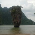 JAMES BOND ISLAND