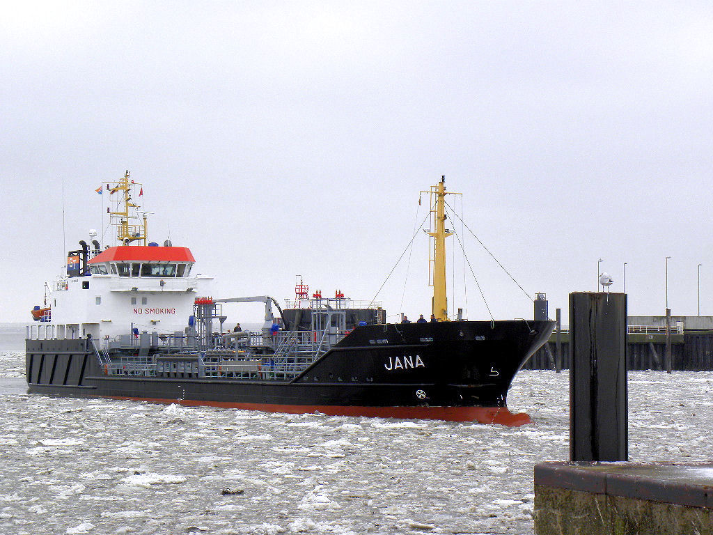 Jana/Tankschiff, Heimathafen Cuxhaven