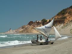 Jangada am Strand von Peroba